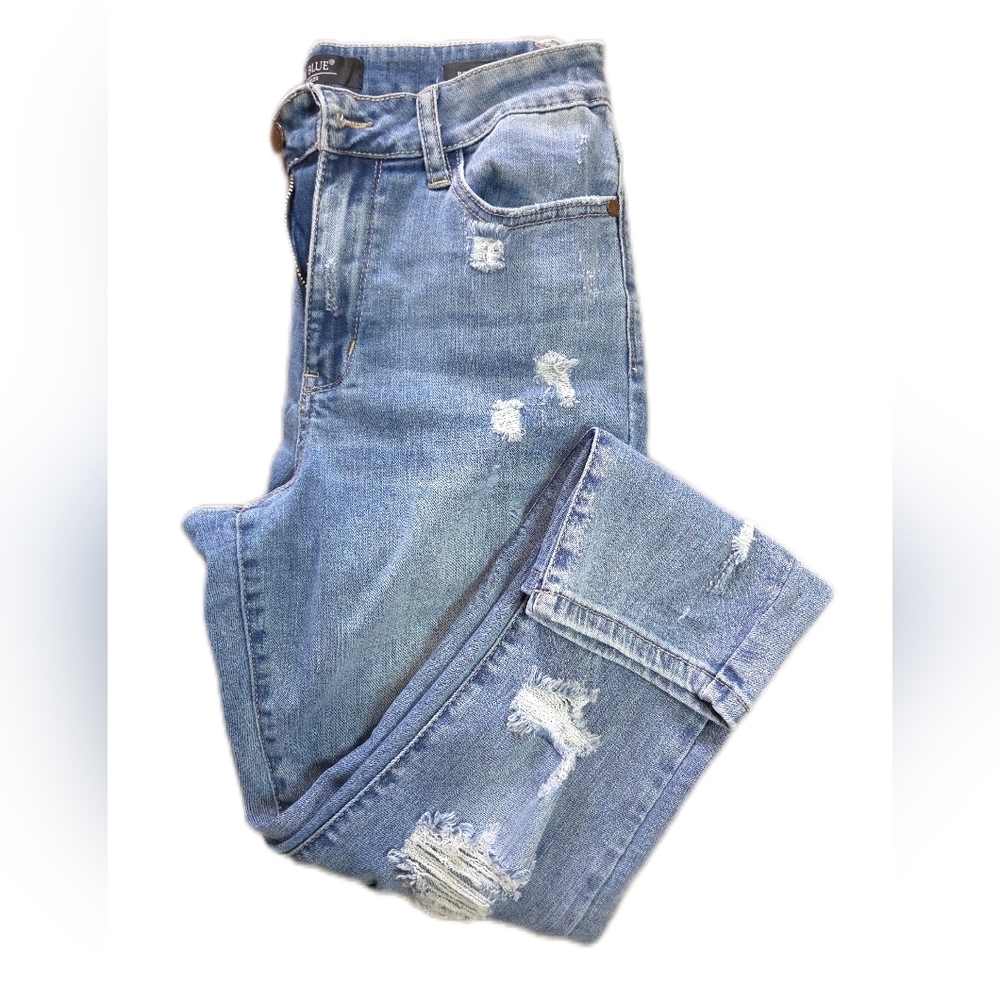 Judy Blue Distressed Skinny Jeans in Blue